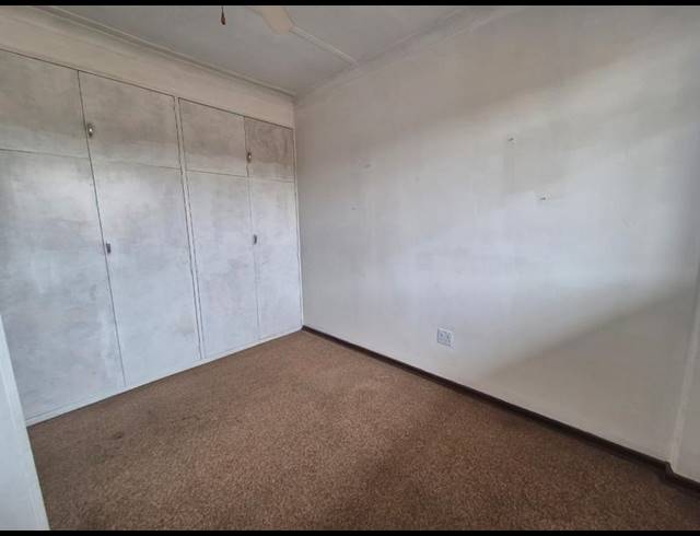 2 BEDROOM TOWNHOUSE FOR SALE IN NEW REDRUTH